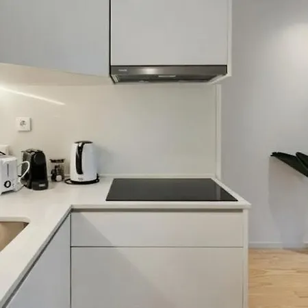 Stylish Flat With Balcony, In *