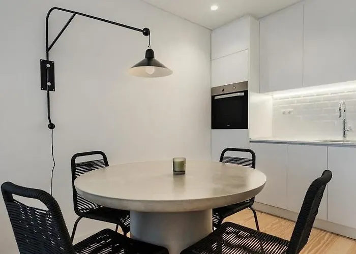 Apartment Stylish Flat With Balcony, In *